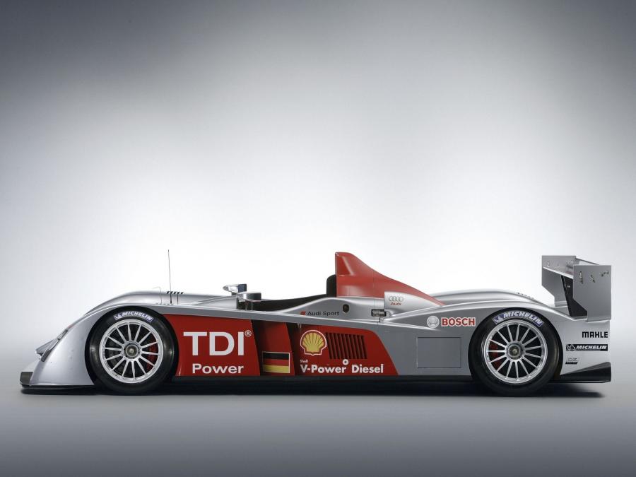  Audi R10 TDI 2006 года  (фото 13 из 16)